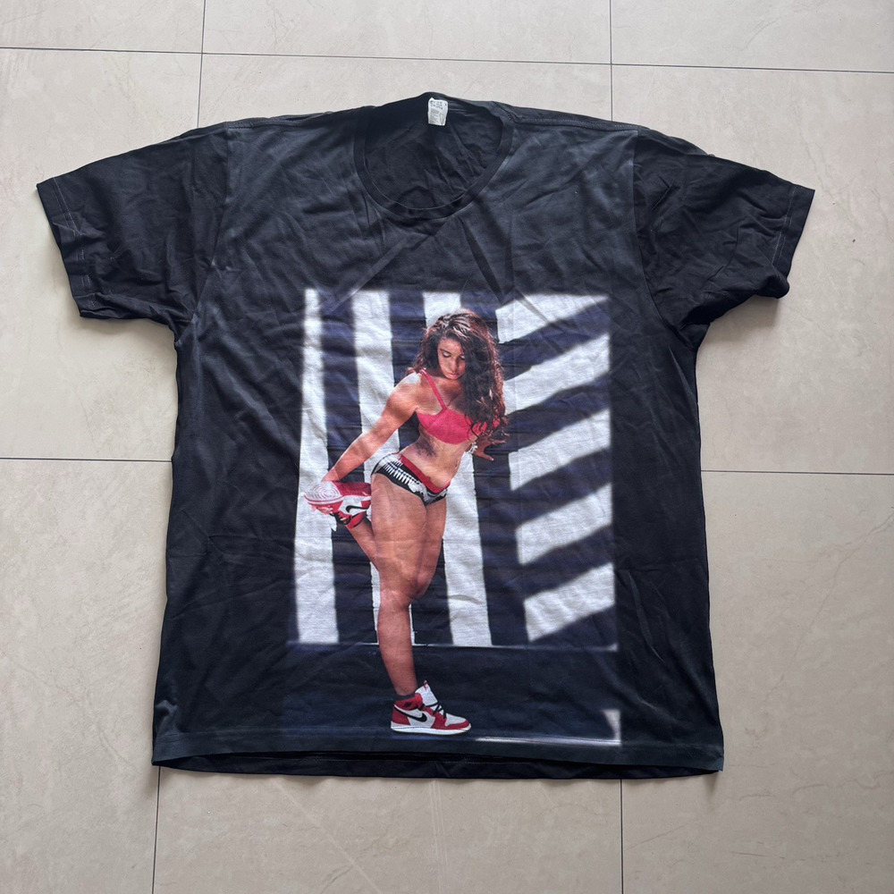 American Apparel Men’s Graphic T-Shirt Sneaker Girl Black XL Streetwear